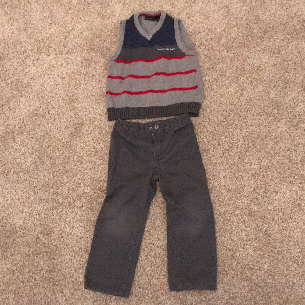 Calvin Klein sweater vest and pants set, 3T boys